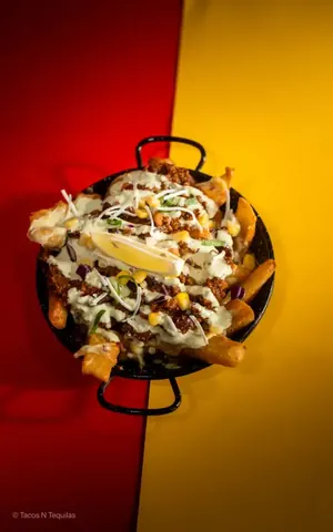 Chilli con carne loaded Fries — Belgrave